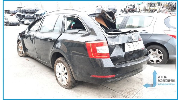 SKODA OCTAVIA 5E del 2017 parti usate e ricambi - Tipo Motore CRM