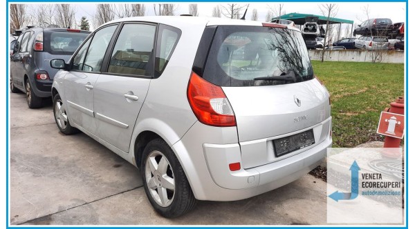RENAULT SCENIC 2a Serie  del 2007 parti usate e ricambi - Tipo Motore K9KP7
