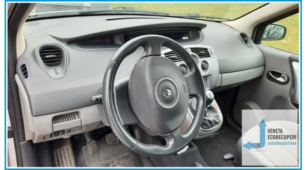 RENAULT SCENIC 2a Serie  del 2007 parti usate e ricambi - Tipo Motore K9KP7