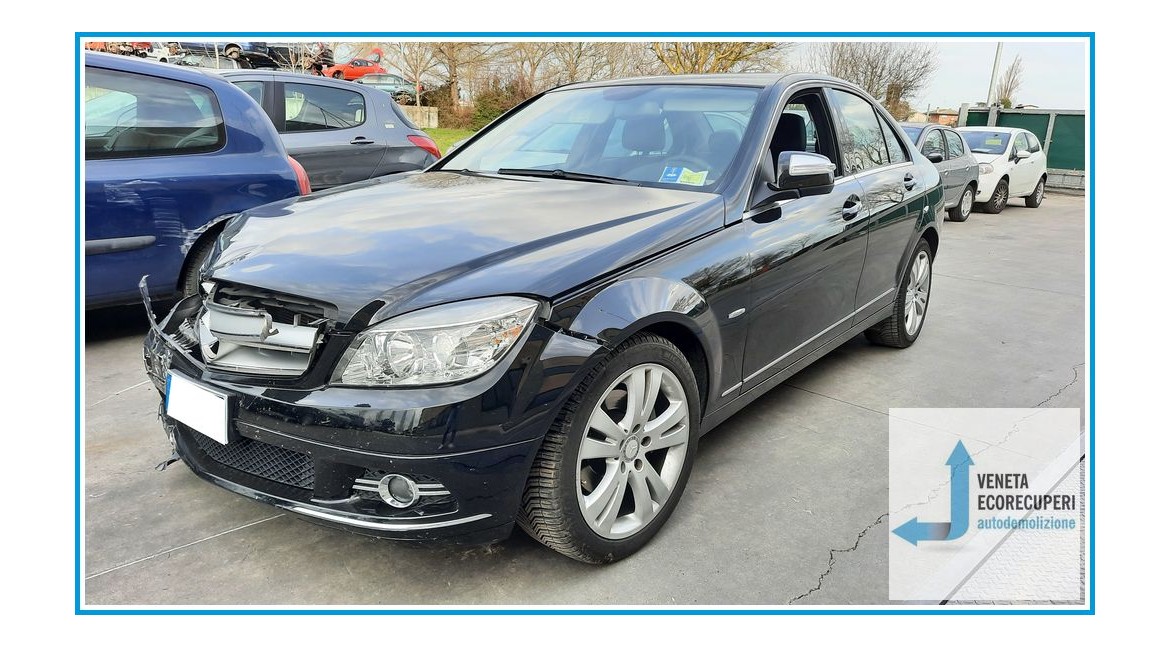 MERCEDES-BENZ Classe C W/S204 del 2007 parti usate e ricambi - Tipo Motore 646811