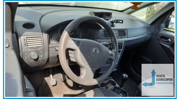 OPEL MERIVA X03 del 2004 parti usate e ricambi