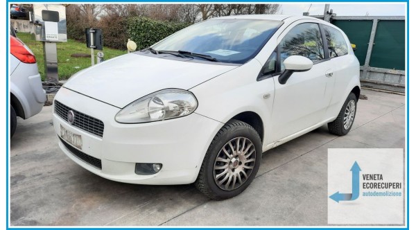 FIAT GRANDE PUNTO 4C del 2008 parti usate e ricambi - Tipo Motore 350A1000