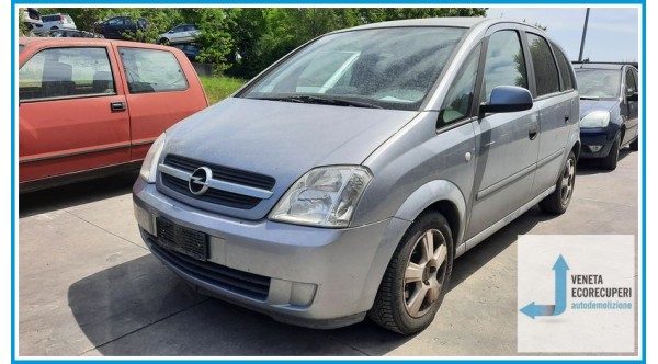 OPEL MERIVA X03 del 2004 parti usate e ricambi