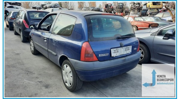 RENAULT CLIO 2a Serie  del 1999 parti usate e ricambi - Tipo Motore D7FD7