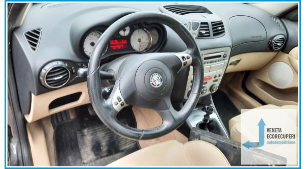 ALFA ROMEO 147 W8 del 2006 parti usate e ricambi - Tipo Motore 937A3000