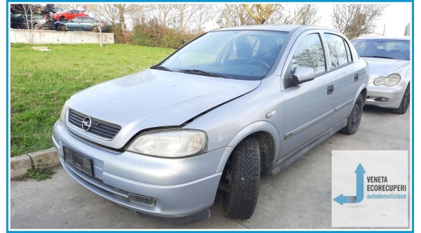 OPEL ASTRA T98 del 2001 parti usate e ricambi - Tipo Motore Z14XE