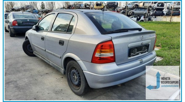OPEL ASTRA T98 del 2001 parti usate e ricambi - Tipo Motore Z14XE