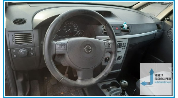 OPEL MERIVA X03 del 2005 parti usate e ricambi