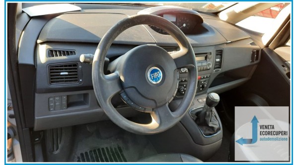 FIAT IDEA 4D/2S del 2007 parti usate e ricambi - Tipo Motore 199A3000