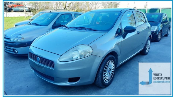 FIAT GRANDE PUNTO 2Y del 2007 parti usate e ricambi - Tipo Motore 199A4000