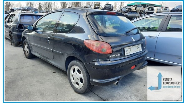 PEUGEOT 206  del 2003 parti usate e ricambi - Tipo Motore KFW