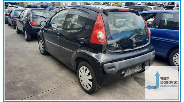 PEUGEOT 107  del 2008 parti usate e ricambi - Tipo Motore 1KR