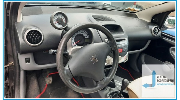 PEUGEOT 107  del 2008 parti usate e ricambi - Tipo Motore 1KR