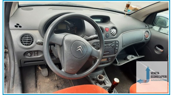 CITROEN C2  del 2004 parti usate e ricambi - Tipo Motore 8HX