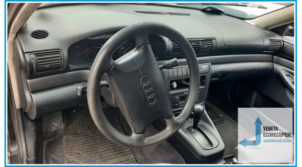 AUDI A4 8D del 1999 parti usate e ricambi - Tipo Motore AFN