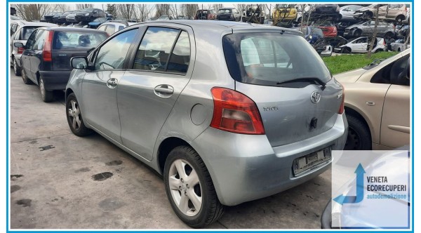 TOYOTA YARIS  del 2006 parti usate e ricambi - Tipo Motore 2SZFE
