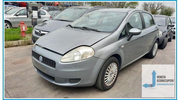 FIAT GRANDE PUNTO 2Y del 2007 parti usate e ricambi - Tipo Motore 199A3000