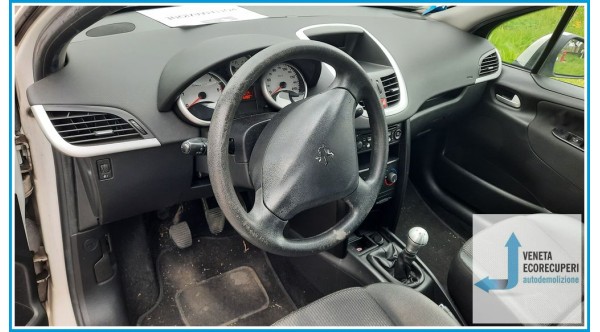 PEUGEOT 207  del 2009 parti usate e ricambi - Tipo Motore 8HZ