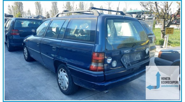 OPEL ASTRA T98 del 1997 parti usate e ricambi - Tipo Motore X14XE