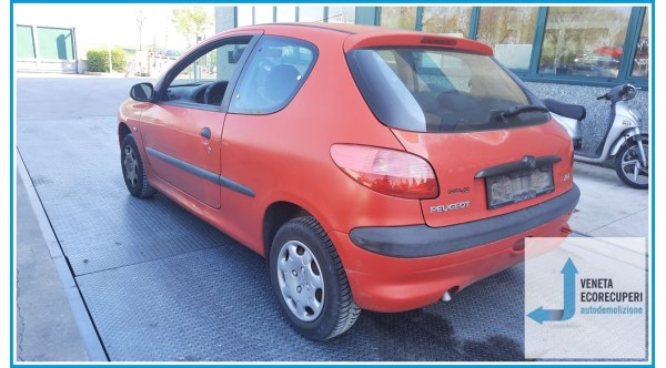 PEUGEOT 206  del 2000 parti usate e ricambi - Tipo Motore HFX