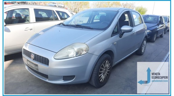 FIAT GRANDE PUNTO 4C del 2009 parti usate e ricambi - Tipo Motore 350A1000