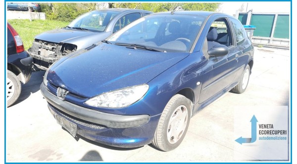 PEUGEOT 206  del 2003 parti usate e ricambi - Tipo Motore HFX