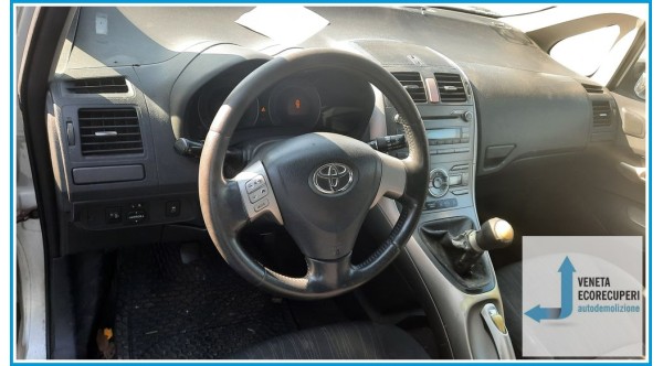 TOYOTA AURIS  del 2007 parti usate e ricambi - Tipo Motore 1NDTV