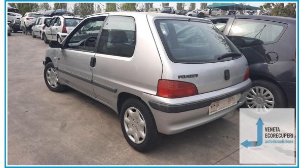 PEUGEOT 106  del 2000 parti usate e ricambi - Tipo Motore HDZ