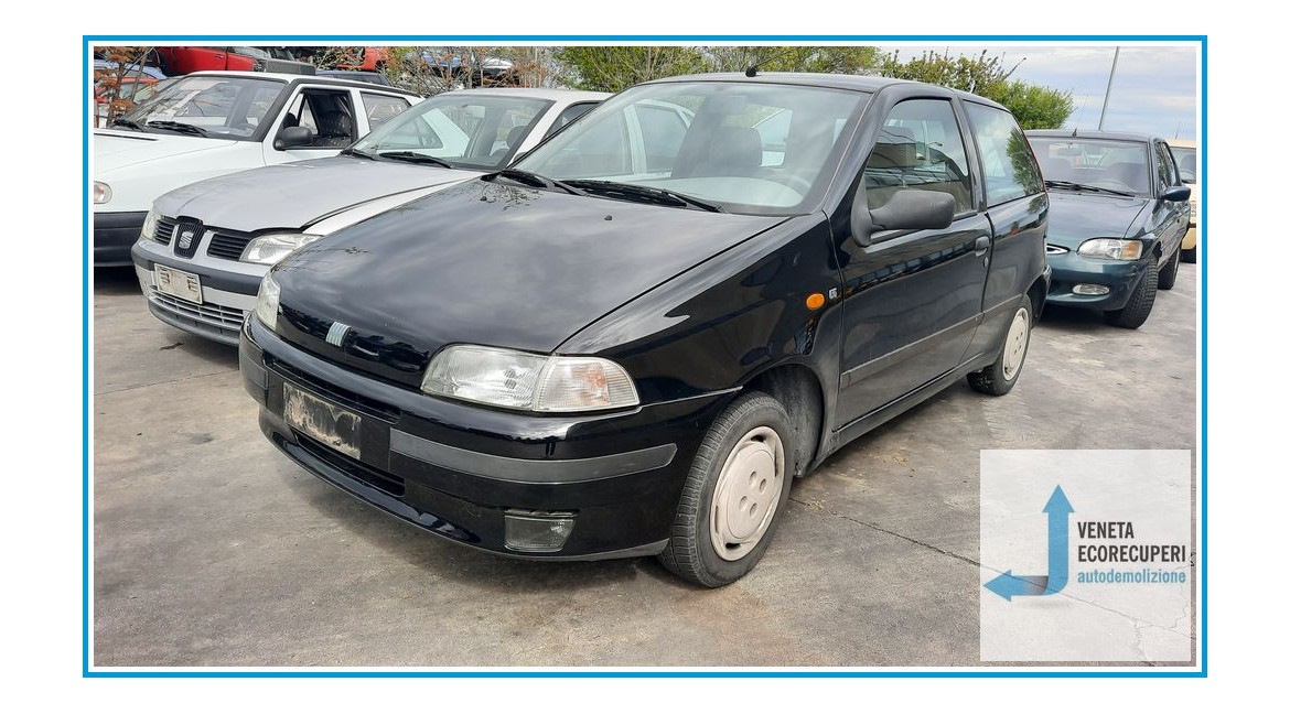 FIAT PUNTO 1a Serie  del 1995 parti usate e ricambi - Tipo Motore 176B2000
