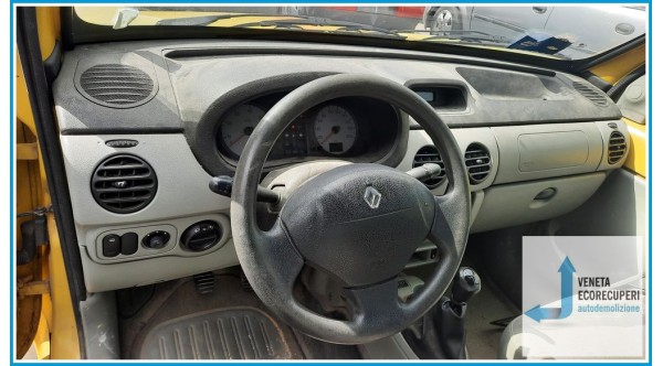 RENAULT KANGOO  del 2004 parti usate e ricambi - Tipo Motore K9KB7