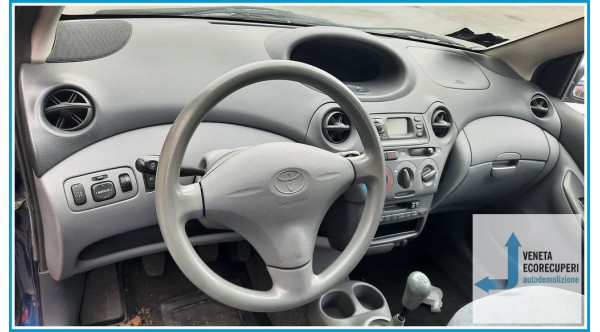 TOYOTA YARIS JPP del 1999 parti usate e ricambi - Tipo Motore 1SZFE