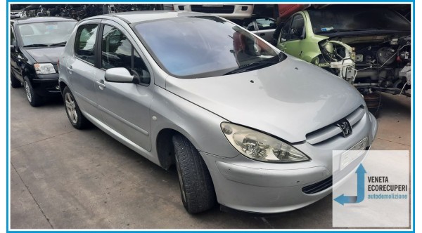 PEUGEOT 307  del 2002 parti usate e ricambi - Tipo Motore RHS