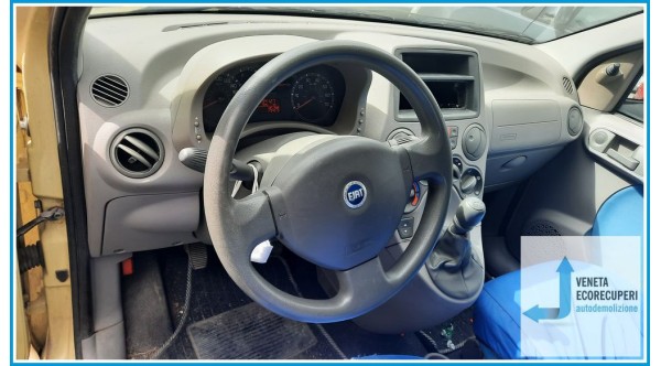 FIAT PANDA 2Q del 2004 parti usate e ricambi - Tipo Motore 188A4000
