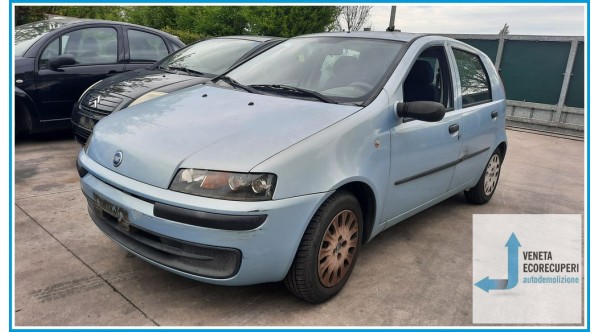 FIAT PUNTO 1N/1P del 2000 parti usate e ricambi - Tipo Motore 188A4000