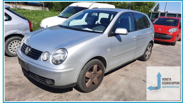 VOLKSWAGEN POLO 9N del 2003 parti usate e ricambi - Tipo Motore ATD