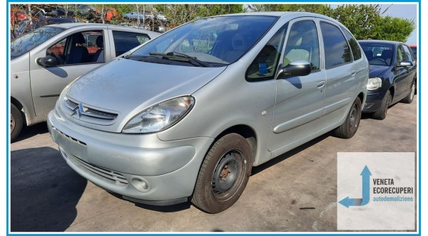 CITROEN XSARA PICASSO  del 2002 parti usate e ricambi - Tipo Motore RHY