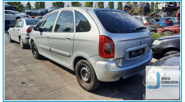 CITROEN XSARA PICASSO  del 2002 parti usate e ricambi - Tipo Motore RHY