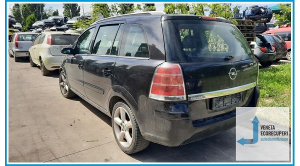 OPEL ZAFIRA A05 del 2006 parti usate e ricambi