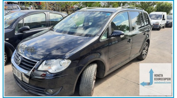 VOLKSWAGEN TOURAN 1T del 2007 parti usate e ricambi - Tipo Motore BSE