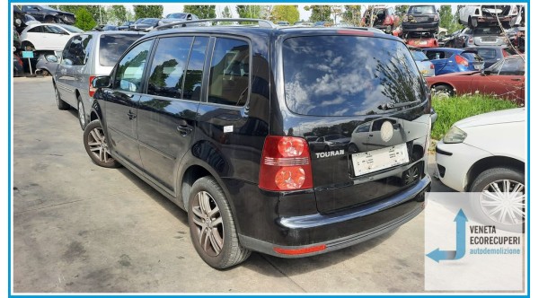 VOLKSWAGEN TOURAN 1T del 2007 parti usate e ricambi - Tipo Motore BSE