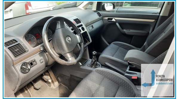 VOLKSWAGEN TOURAN 1T del 2007 parti usate e ricambi - Tipo Motore BSE