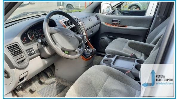 KIA CARNIVAL 1a Serie  del 2005 parti usate e ricambi - Tipo Motore J3