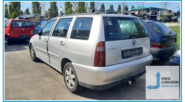 VOLKSWAGEN POLO 9N del 2001 parti usate e ricambi - Tipo Motore AUA