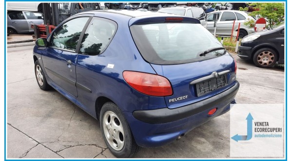 PEUGEOT 206  del 2000 parti usate e ricambi - Tipo Motore KFX