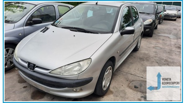 PEUGEOT 206  del 2000 parti usate e ricambi - Tipo Motore KFX