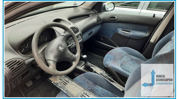 PEUGEOT 206  del 2000 parti usate e ricambi - Tipo Motore KFX