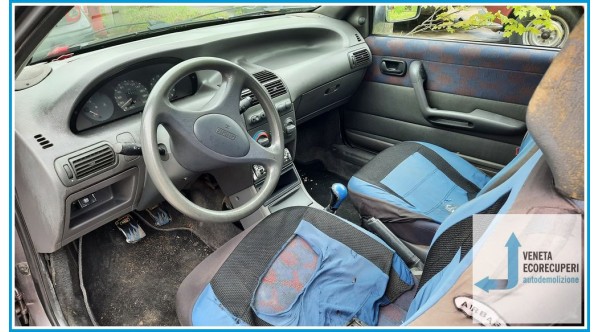 FIAT PUNTO 1a Serie  del 1997 parti usate e ricambi - Tipo Motore 176B2000