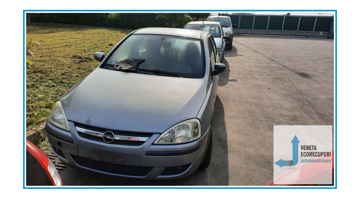 OPEL CORSA X01 del 2004 parti usate e ricambi - Tipo Motore Z13DT