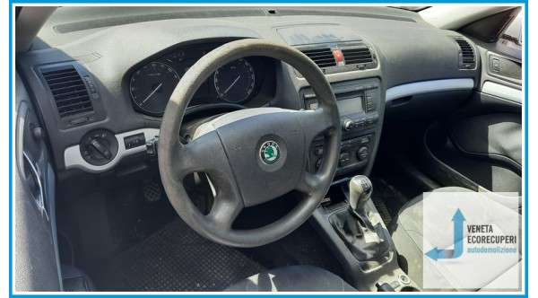SKODA OCTAVIA 1Z del 2008 parti usate e ricambi