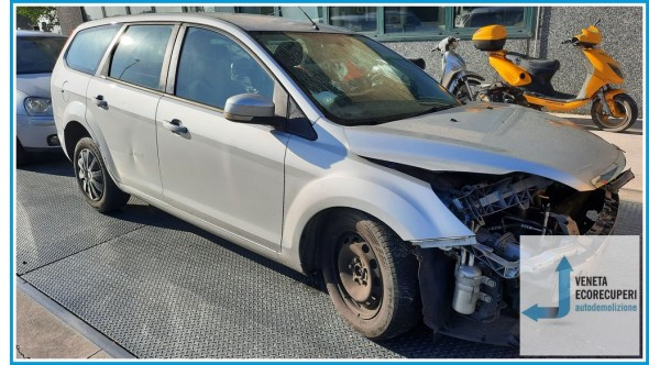 FORD FOCUS CB4 del 2010 parti usate e ricambi - Tipo Motore HHDA